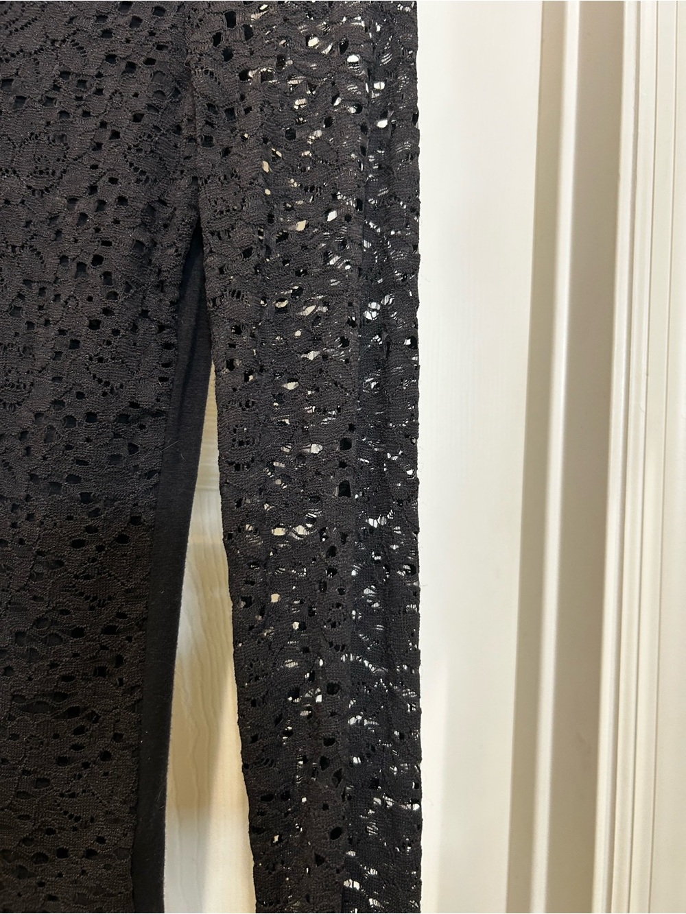 Hollister Black Crochet Lace-Up Long Sleeve Top - Picture 2 of 3